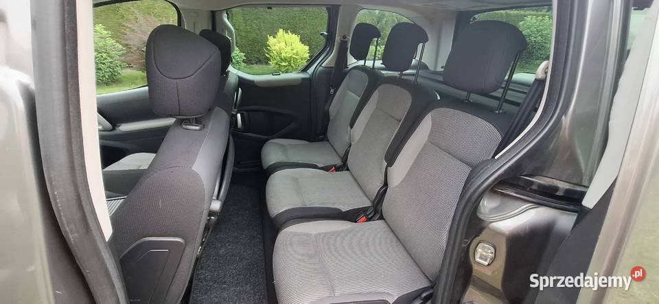 Peugeot Partner Family 16 120 Benzyna Zarejestrowany w Polsce sprzedam