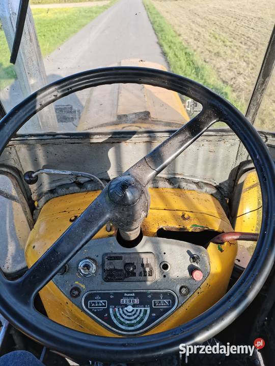 Sprzedam ciągnik Ursus 4011 stan