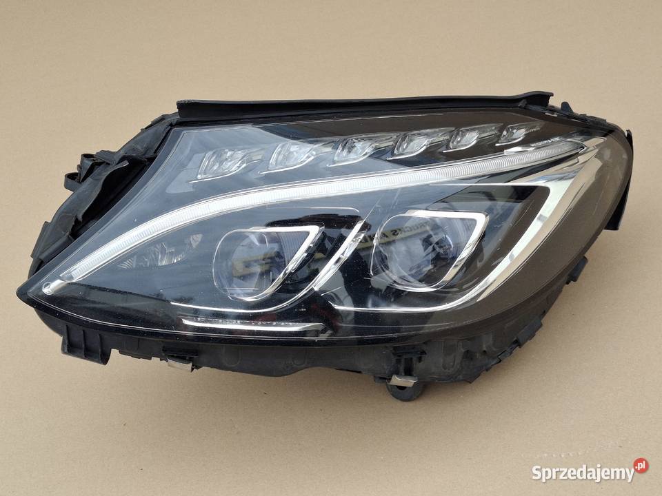 MERCEDES CKLASA W205 REFLEKTOR LEWY FULL LED osobowe Bieleń