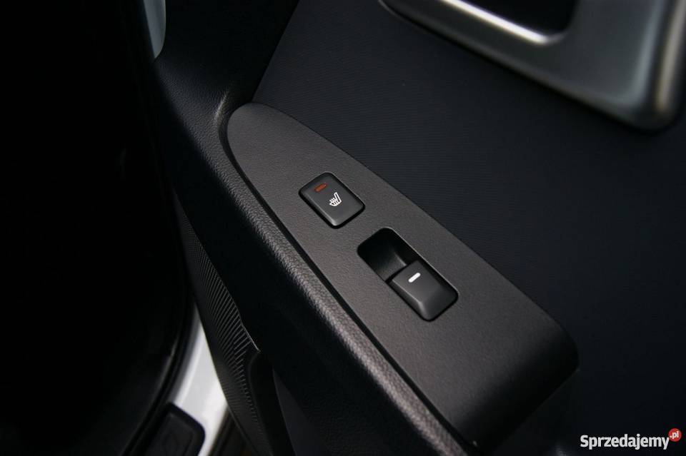 Na sprzedaż Kia manualna skrzynia biegów odtwarzacz DVD Kielce