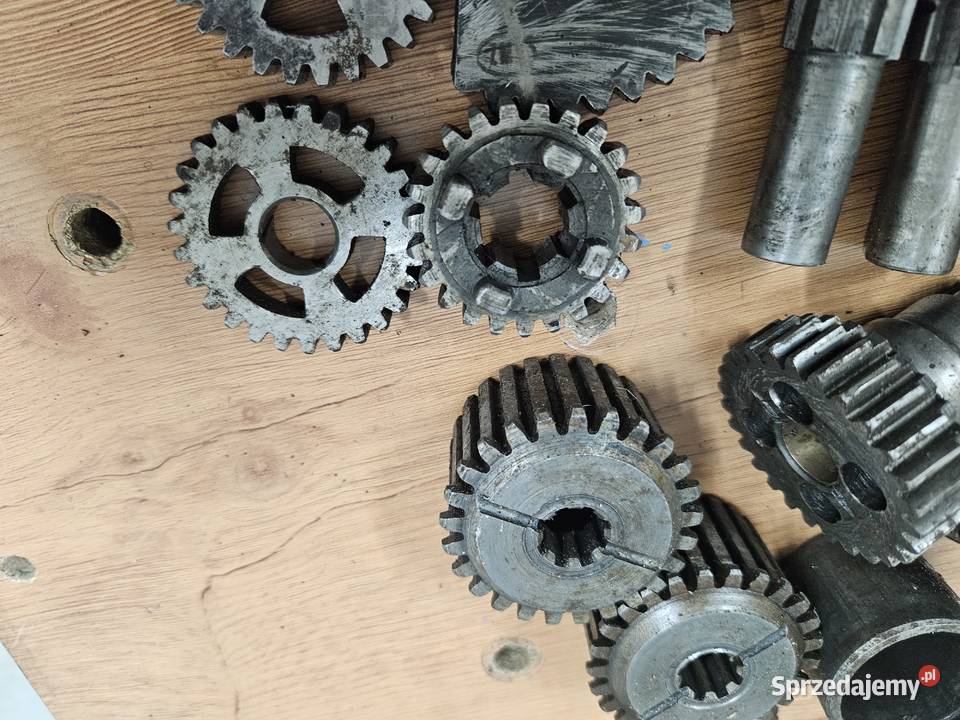 Skrzynia biegów Wsk 175 wałek zdawczy 27z Kłodawa sprzedam