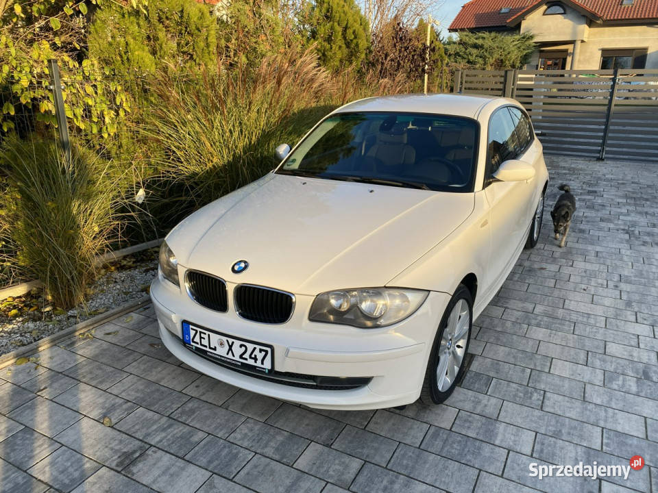 BMW 120 zadbana oryginalny przebieg bezwypadkowa serwisowany w ASO Poznań