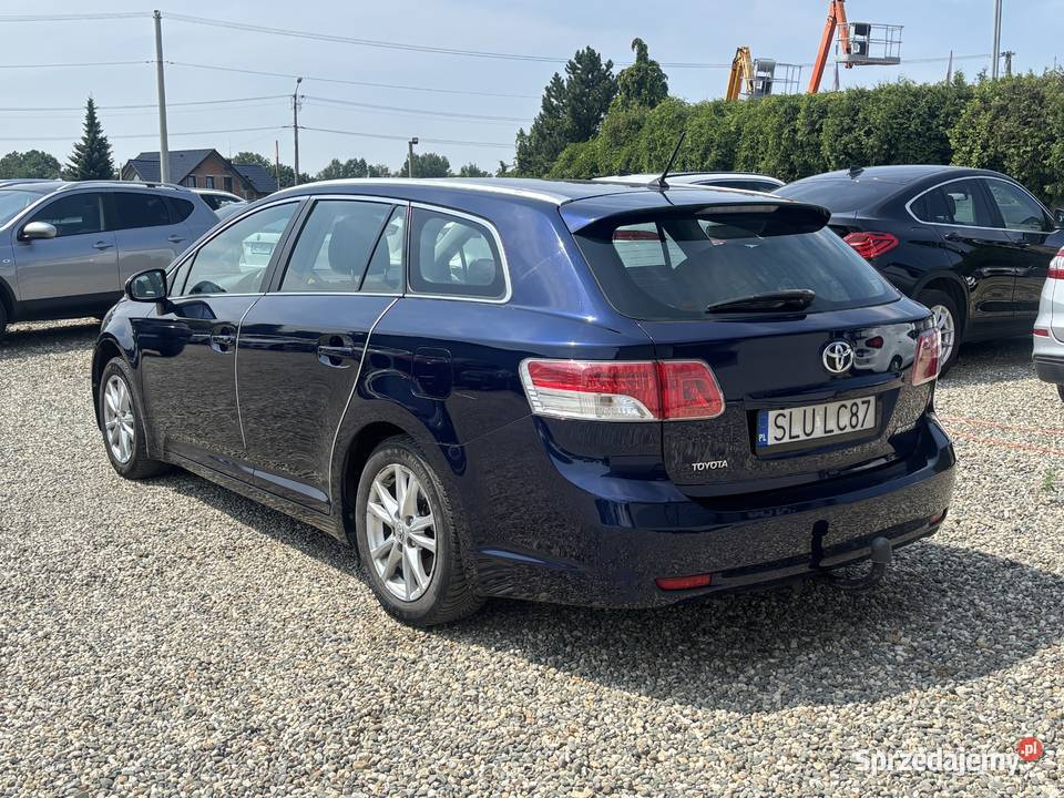 Toyota Avensis GWARANCJA bluetooth Paniówki