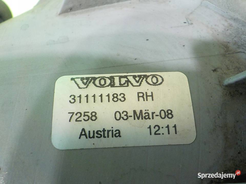 VOLVO XC90 I LIFT 24 D5 AUT 08r halogen prawy Suków sprzedam