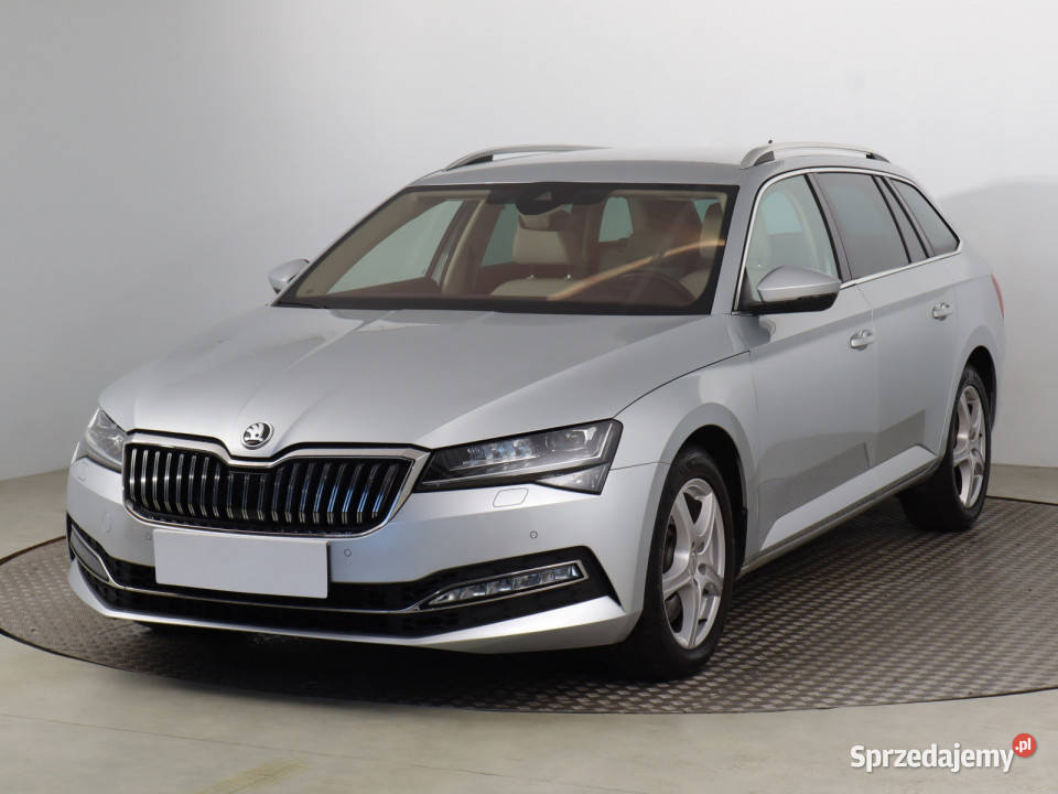 Skoda Superb 20 TSI podgrzewane fotele