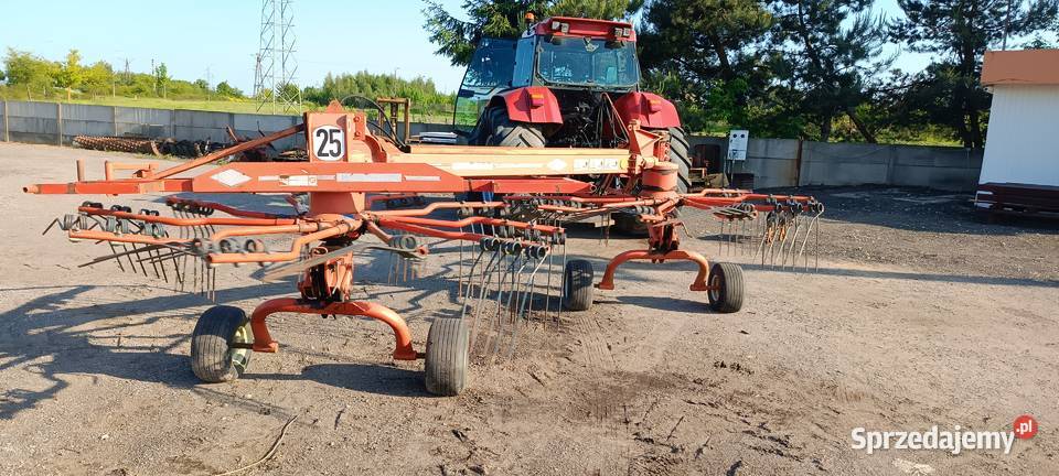 Zgrabiarka Kuhn GA 6000 nie Krone Claas Wągrowiec