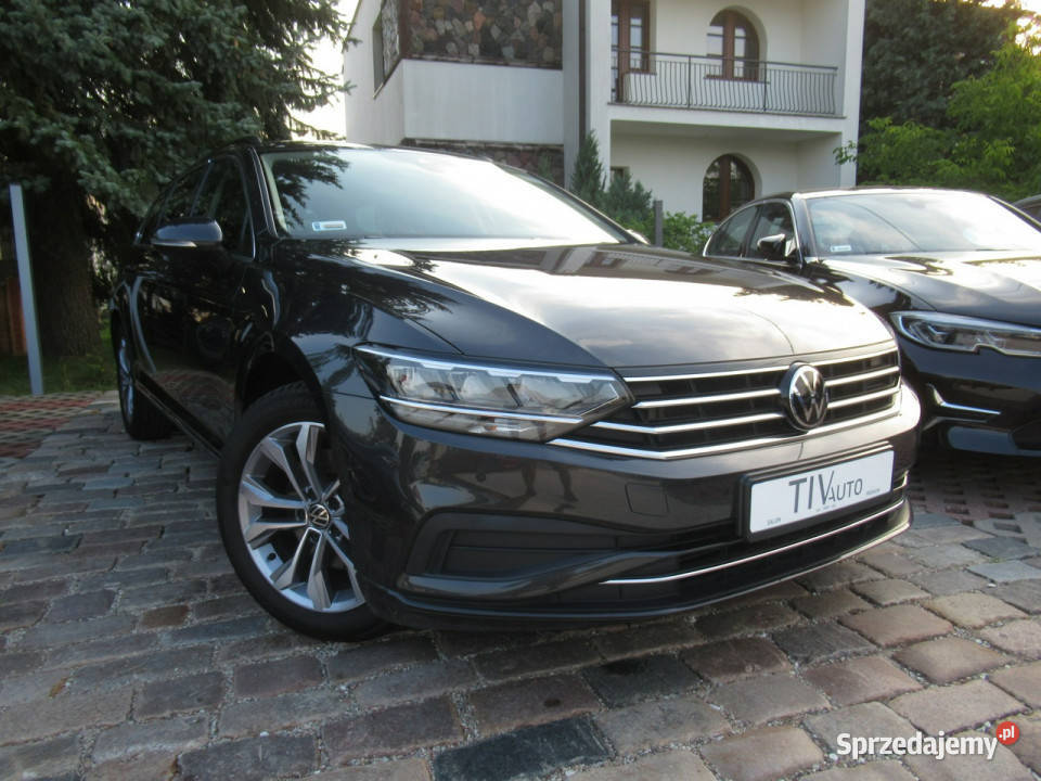 Volkswagen Passat BEZWYPADKOWY NAWIGACJA 150KM Warszawa