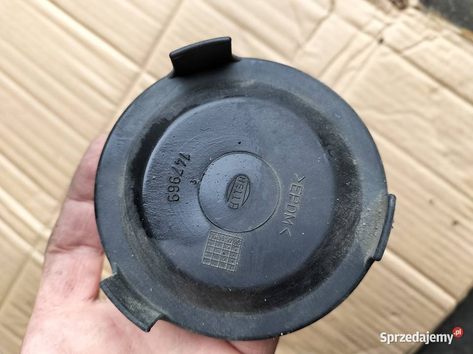 DEKIELEK LAMPY OSŁONA ŻARÓWEK HELLA VOLVO S40 Kamień-Kolonia