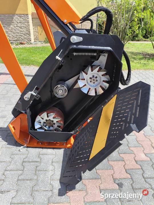 Mulczer leśny ORKAN ML R6 220 frez karczownik Celiny Przesławickie
