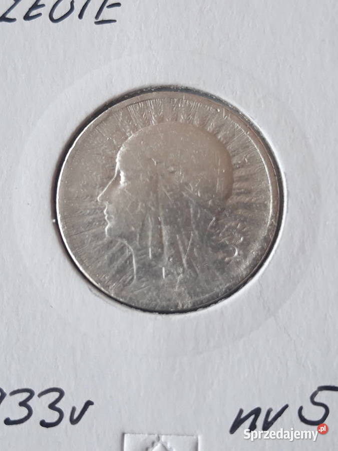 2 Głowa kobiety 1933 r 5 Konin