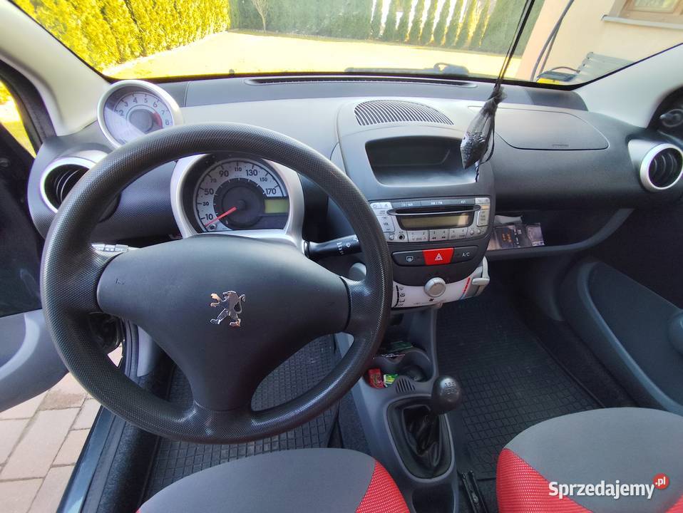 Peugeot 107 nieuszkodzony sprzedam