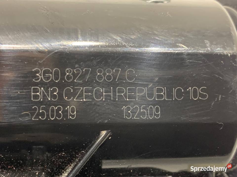 DOCIĄG KLAPY TYŁ VW TROC 3G0827887C 20 150