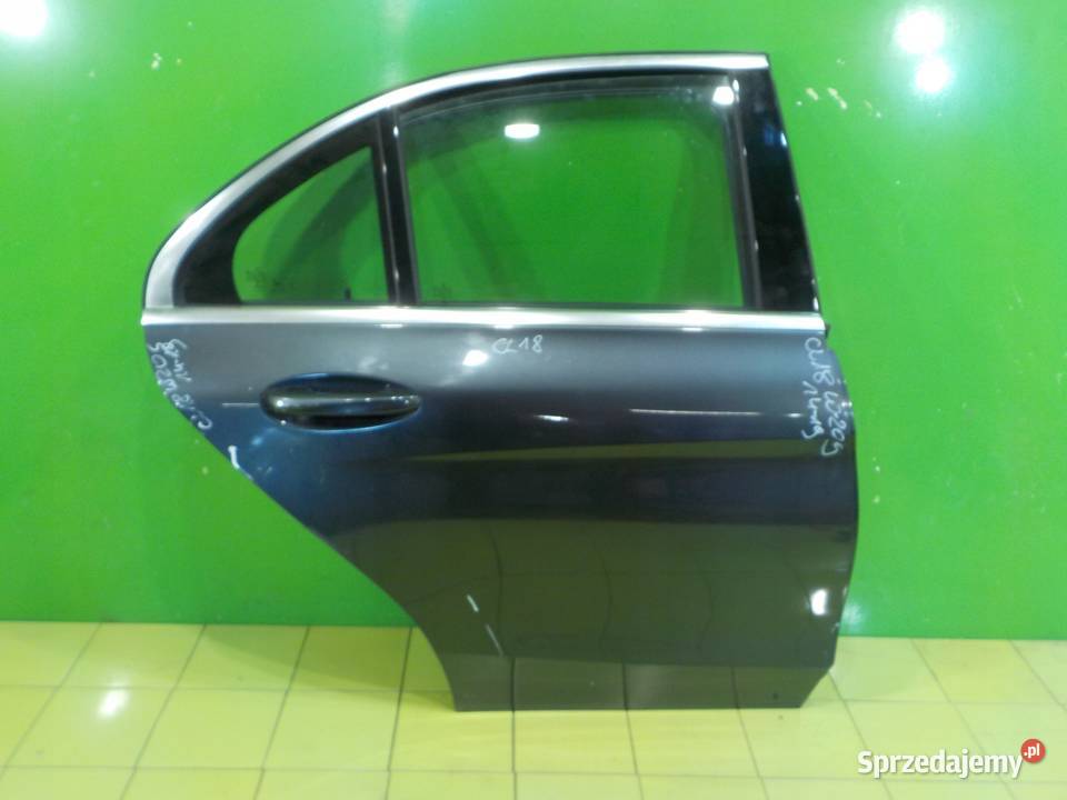 MERCEDES C W205 21 CDI 15r SEDAN 4D drzwi prawe Suków