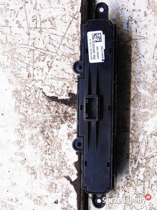 PANEL PRZEŁĄCZNIK AWARYJNYCH KIA SPORTAGE IV