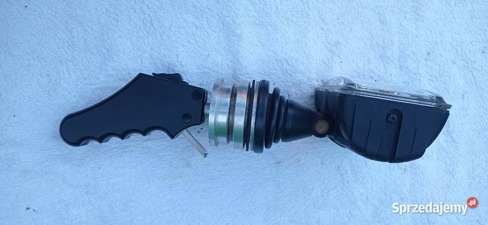 Szperacz 360 Reflektor Hella na Przegubie 12v Starachowice