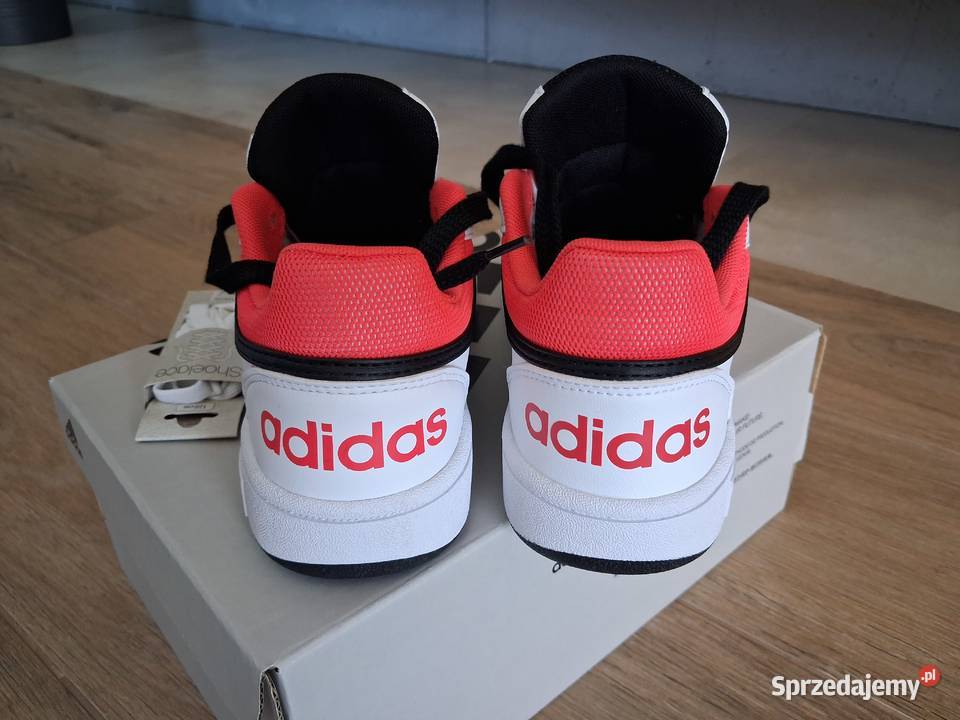 Buty Adidas chłopca