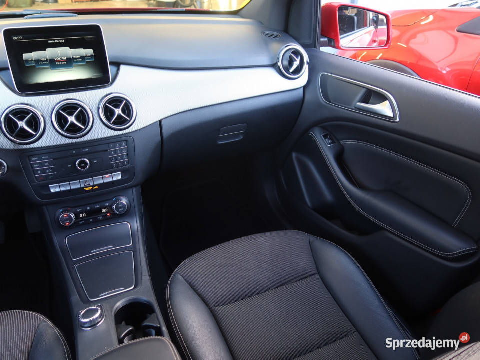 Mercedes B B 250 e sprzedam
