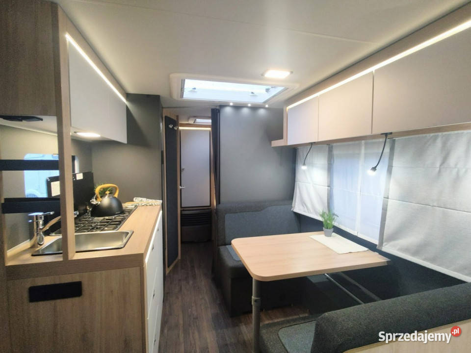 przyczepy kempingowe Knaus Sport 500 KD z dużą Gaj