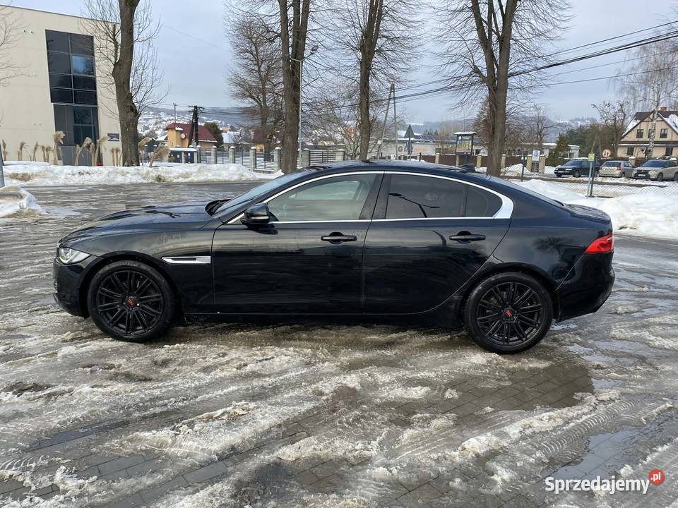 Jaguar XE 20D 180 Lutcza