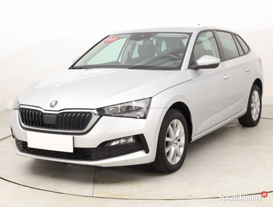 Skoda Scala 10 TSI manualna