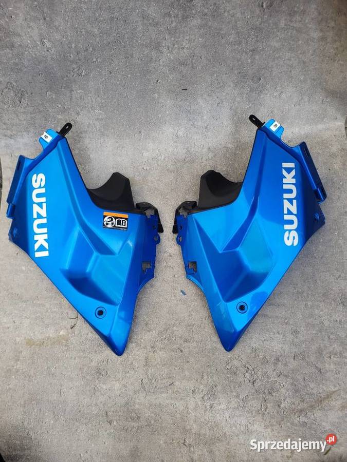 Suzuki GSX 8 R 24 owiewka bok osłona plastik Nowy Tomyśl sprzedam