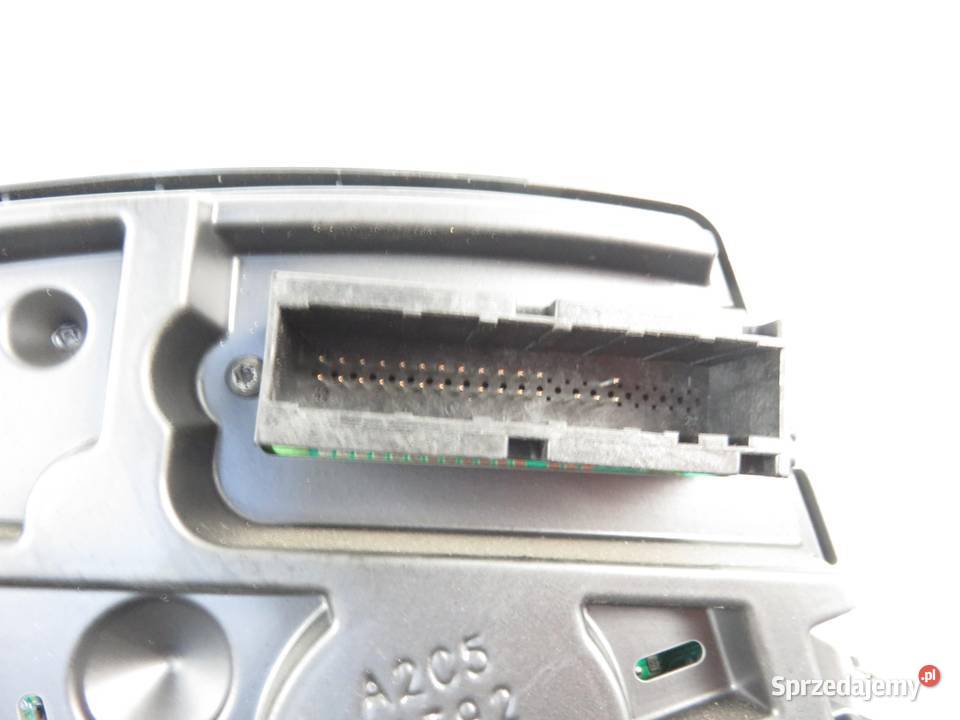 LICZNIK OPEL ZAFIRA B A05 19 CDTI 13251615BM osobowe