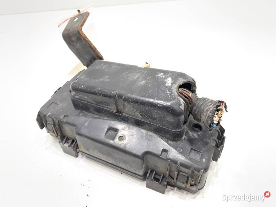 SKRZYNKA BEZPIECZNIKÓW HONDA CIVIC VII Hatchback osobowe sprzedam