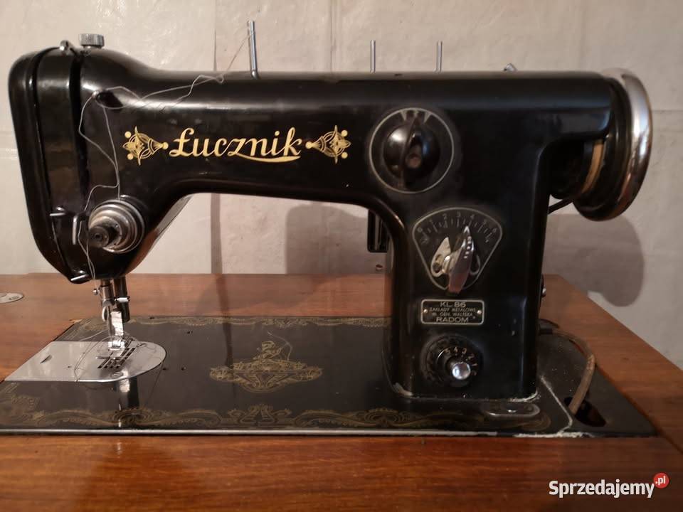 Maszyna Łucznik kl86 ze stołem Unikat Elektronika Pabianice