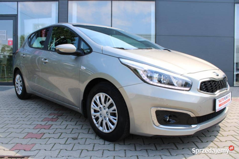 KIA Ceed 2016r Salon Serwis ASO Niski Przebieg nieuszkodzony Warszawa