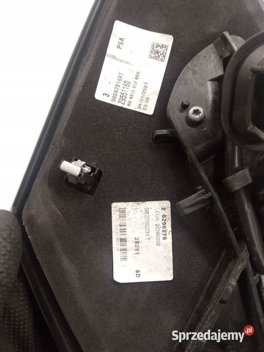 LUSTERKO PRAWE 9PIN EUROPA JUMPY III 98087016XT