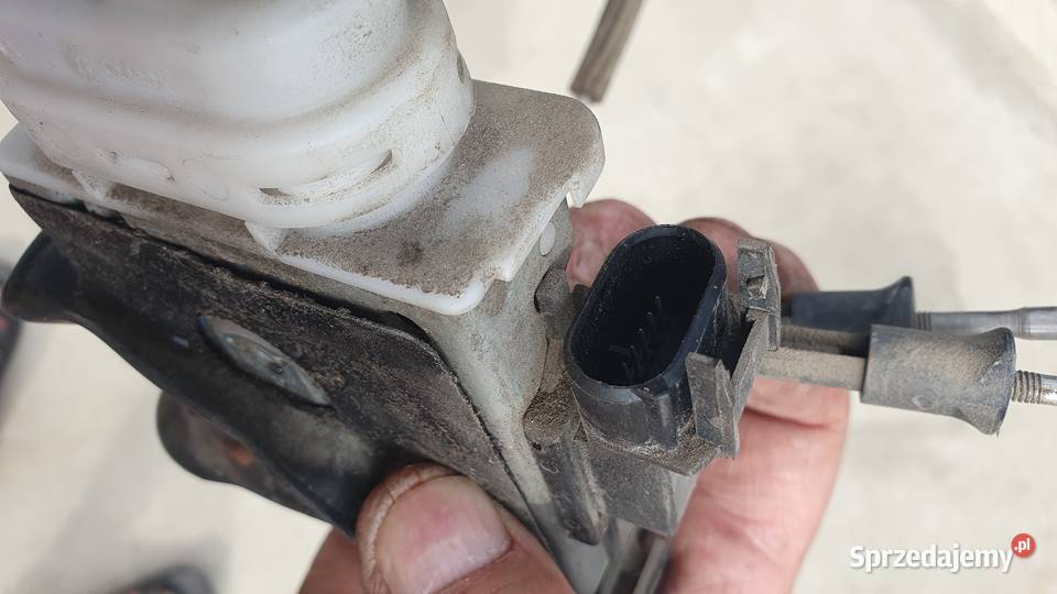 audi a4 b5 zamek prawy przód osobowe