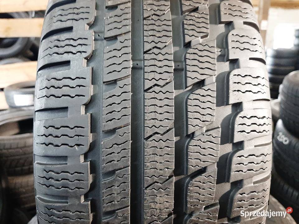 2x Opona UŻYWANA ZIMOWA 22555R17 KUMHO 149 Zaścianki