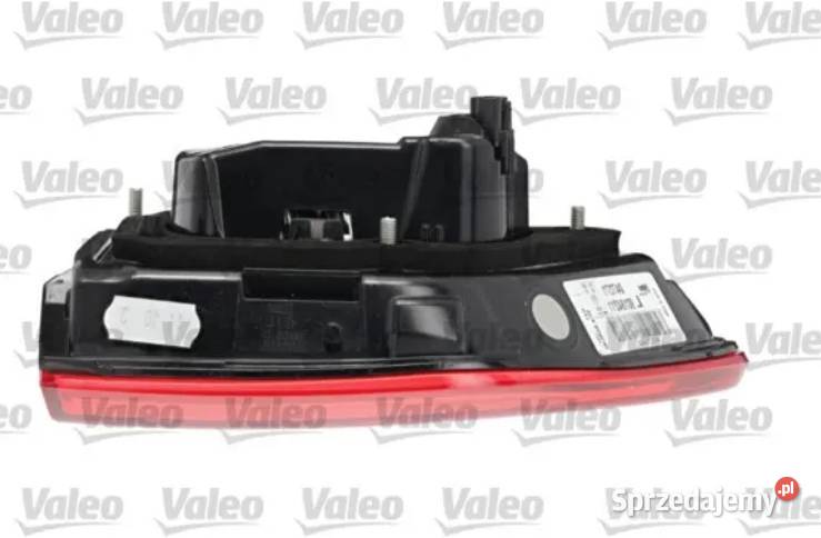 Renault Kadjar 1820 Lampa tylna prawa łódzkie Łódź