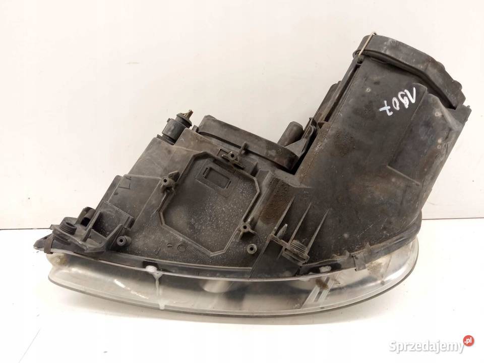 LAMPA PRZÓD PRAWA EUROPA 0301205204 VW świętokrzyskie sprzedam