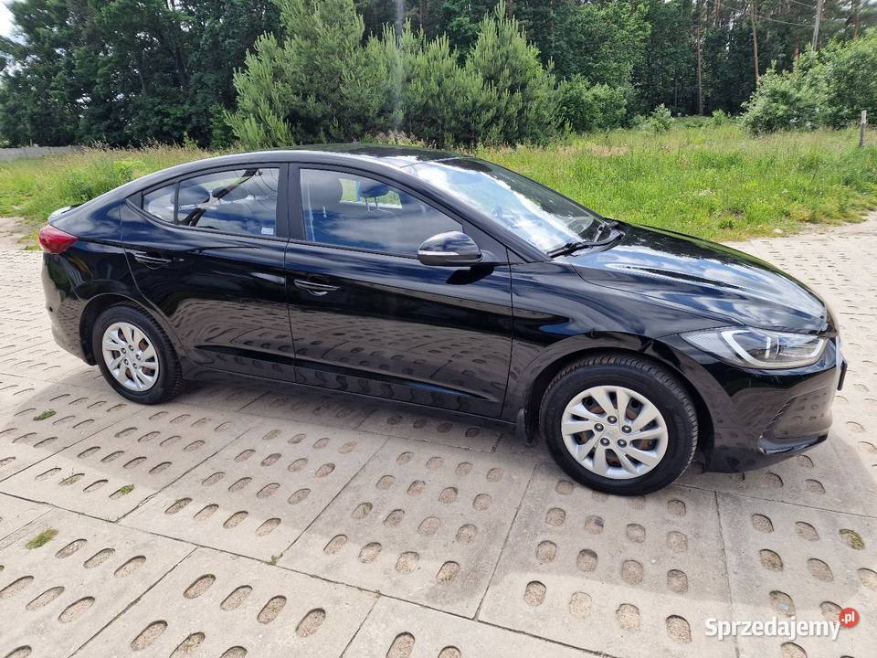 Hyundai Elantra 16benzSalonPL1właścicielvat23 132KM pomorskie Niestępowo