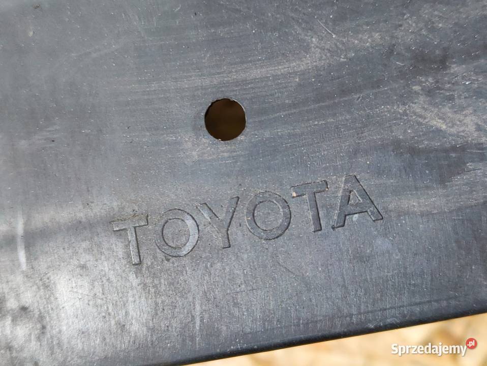 Osłona Płyta pod Zderzak Przedni Toyota Auris sprzedam