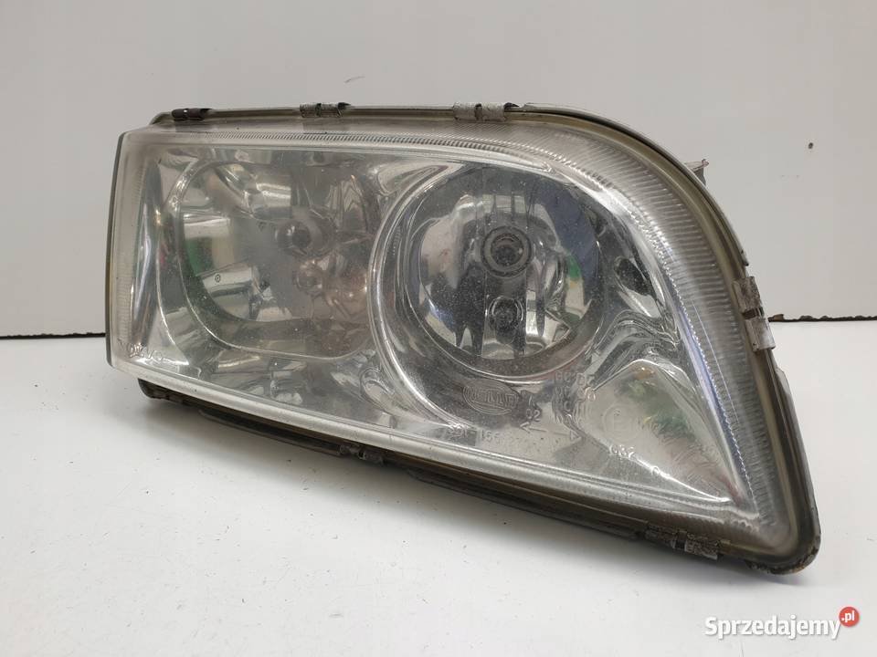 Volvo S40 V40 lift PRZEDNIA LAMPA PRAWA przód osobowe Lampy przednie Oświetlenie