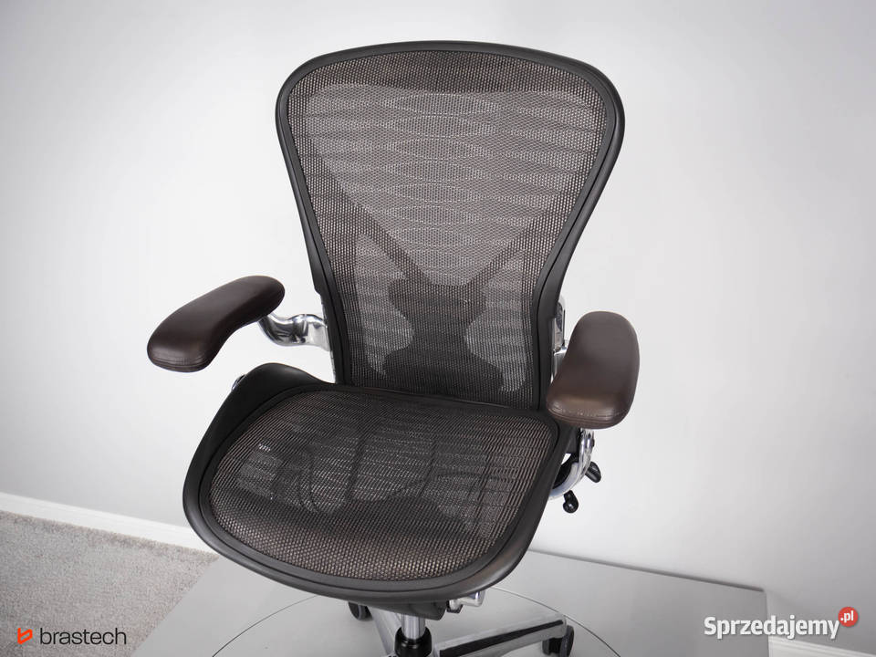 Fotel biurowy Herman Miller Aeron Classic B Sątoczno