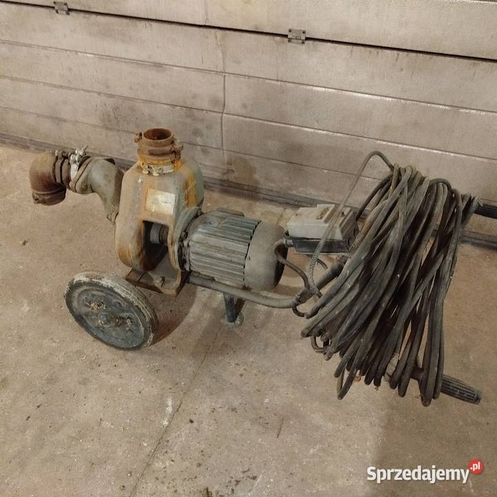 Pompa wody z silnikiem do deszczowni Tychy