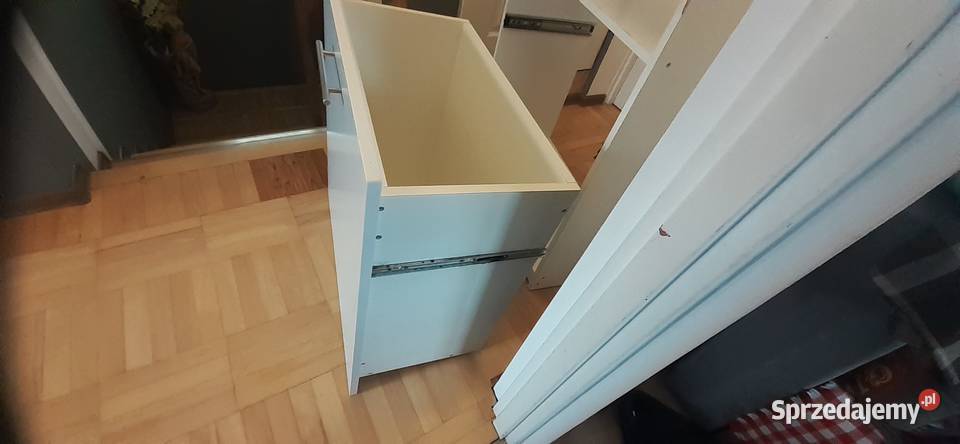 Szafka łazienkowa brudownik Masywne wykonanie