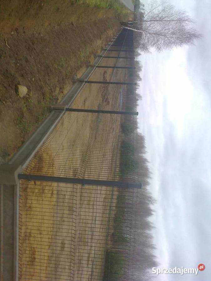 Montaż ogrodzeń panelowych