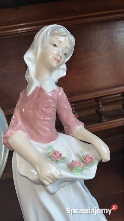 Figurki dziewczyny z różami Lladro Z manufaktury Gdańsk