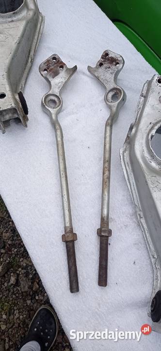 Wahacz Przedni Dolny PrawyLewy VW Bus T3 7984 świętokrzyskie Starachowice