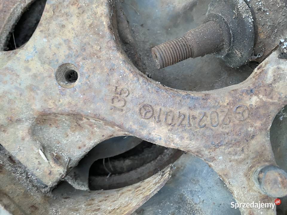Zwrotnica lewa przednia Mercedes W208 23 2021401 Ostrów Wielkopolski