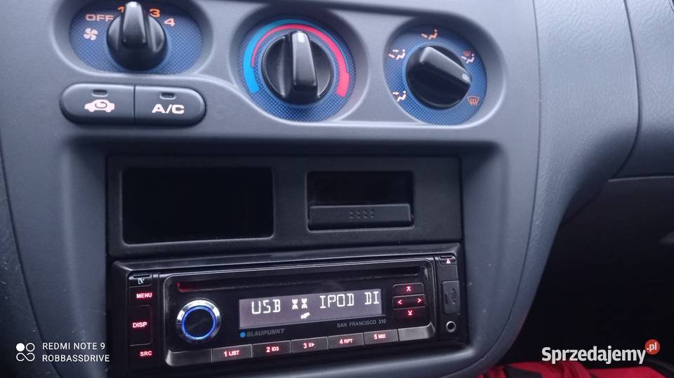 Radio samochodowe BLAUPUNKT CDR CDRW USB SDHCSD Łask sprzedam