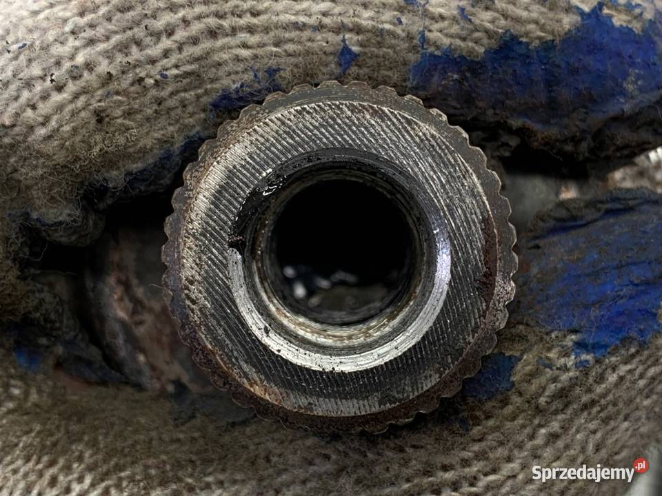 PÓŁOŚ PRAWY PRZÓD AUDI A4 B6 20 130 0005 PRZEGUB