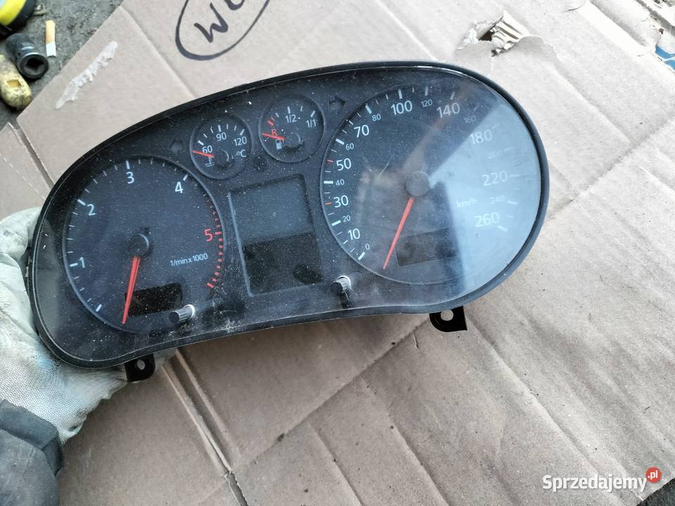 AUDI A38L A3 8L 19TDI LICZNIK ZEGARY 8L0920900 sprzedam