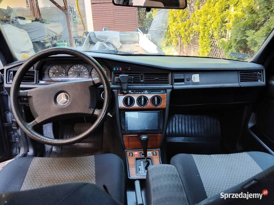 Mercedes w201 seria 190 automat 18 benzyna LPG kujawsko-pomorskie Toruń