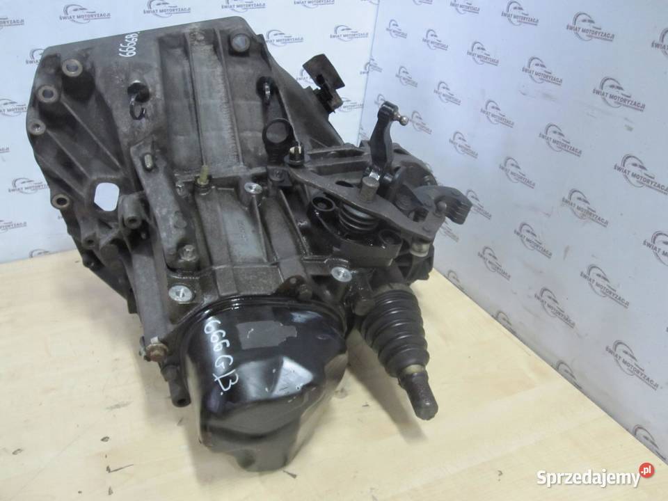 RENAULT CLIO 09 B TCE H4B400 90 14r 117 sprzedam