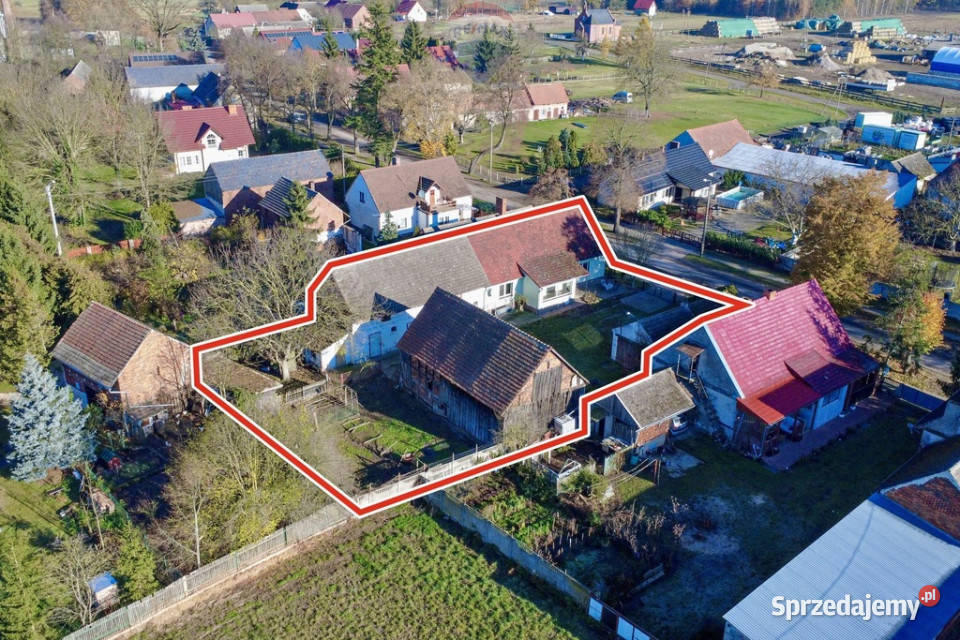 Dom z warsztatem stodołą i oborą siatka Pyrnik